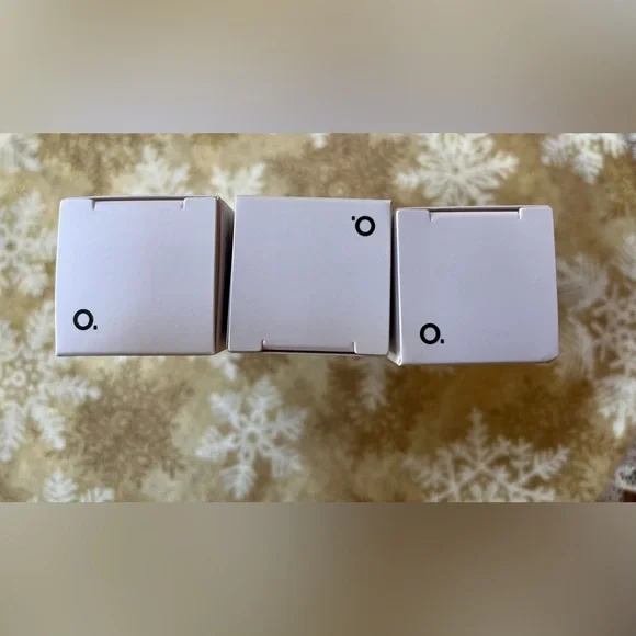 Ordinary 3 Pack- 1- Hyaluronic 1fl oz & 2- Niacinamide 1 fl oz each - Picture 6 of 8